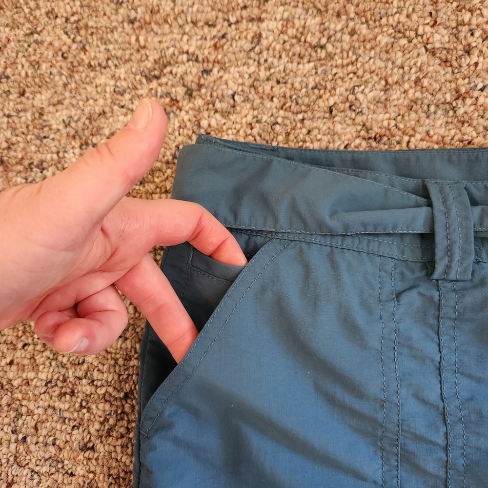 Eddie Bauer Sport active fit skirt - Picture 4 of 7